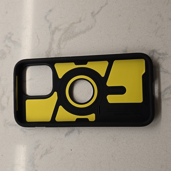 Spigen Iphone 15 Pro Max Case - Picture 2 of 3